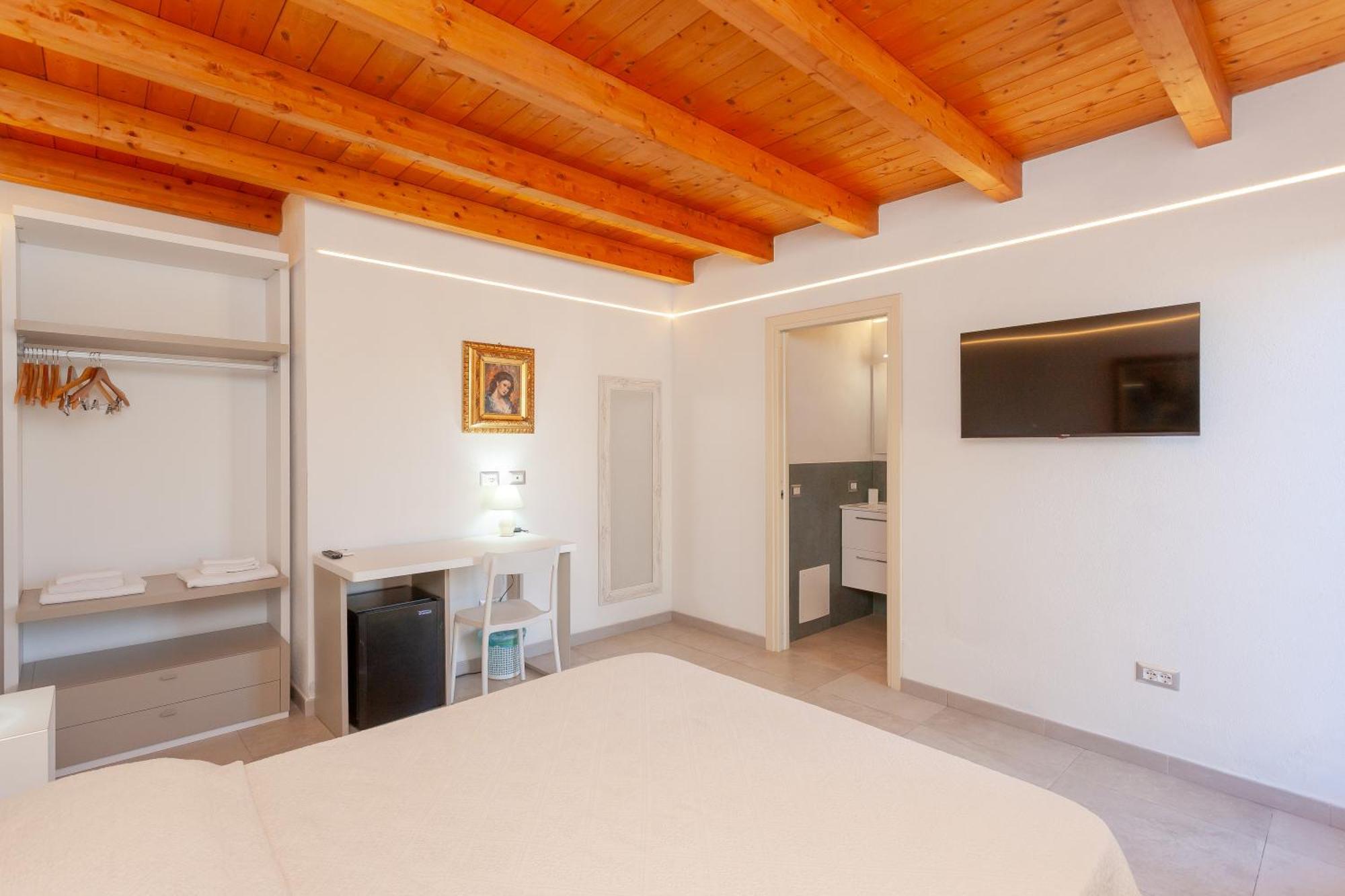 סאן תאודורו B&B Pettirosso מראה חיצוני תמונה