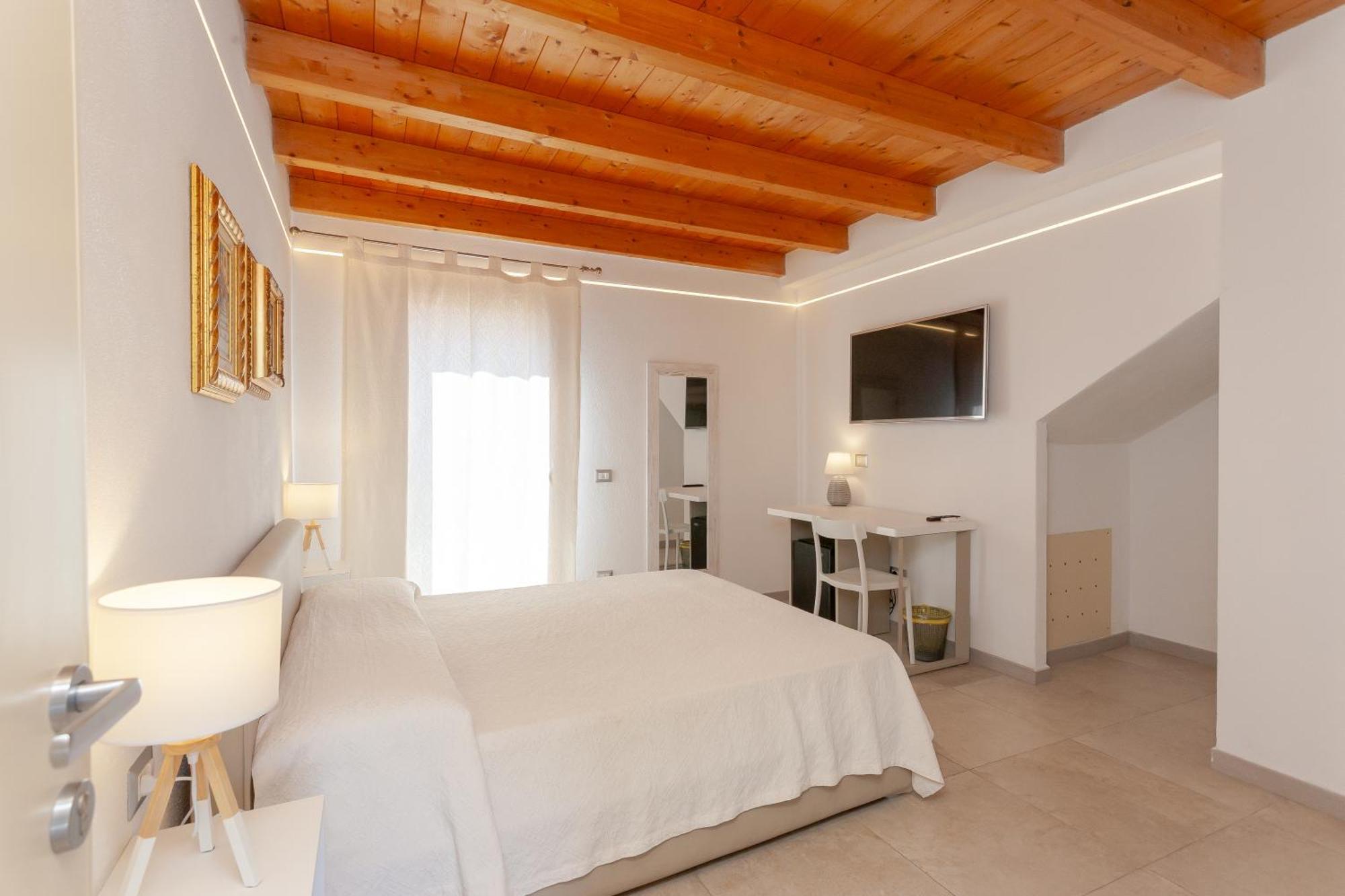 סאן תאודורו B&B Pettirosso מראה חיצוני תמונה
