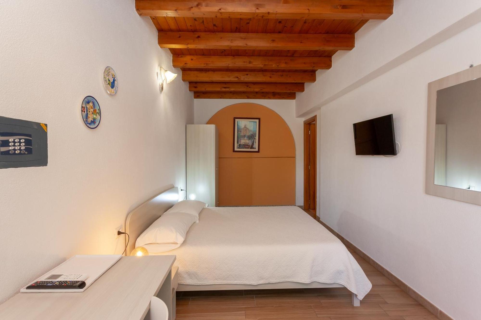 סאן תאודורו B&B Pettirosso מראה חיצוני תמונה